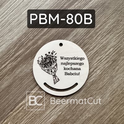 Baza do makramy ze sklejki, grawerowana laserowo, z bukietem i życzeniami dla Babci.